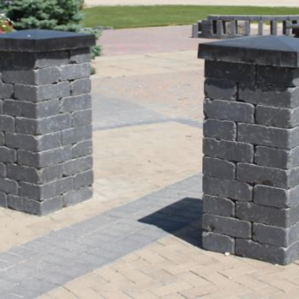 Pilar trapezoidal con tapa superior