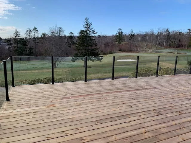 Poteau central de 2 1/2 po en verre texturé noir sans cadre Vista