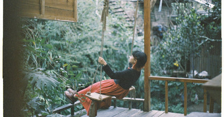 DeckAll mesh skirting vs wood lattice: which keeps animals out, allows airflow, and won’t crack in -40 weather?