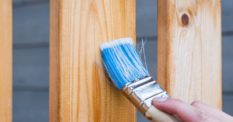 Which Canadian retailer can help me choose the right Cutek Extreme color tone before I stain my cedar deck or fence?