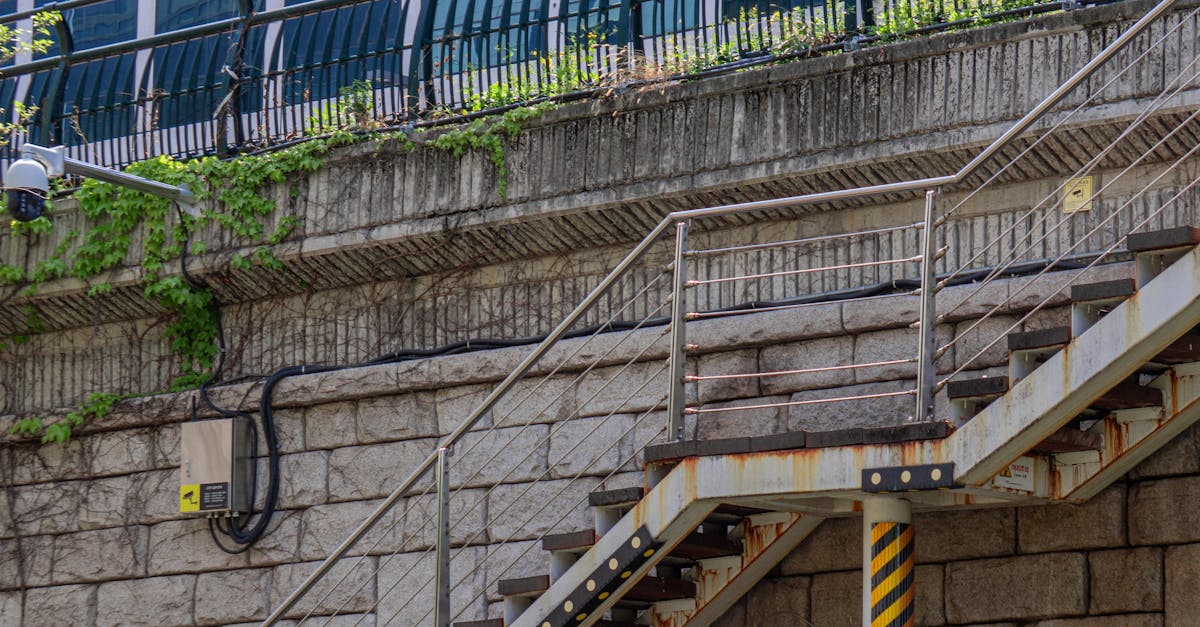 Regal 6‑Step Aluminum Deck Stair Stringer: Sizing, Anchoring, and Tread Options