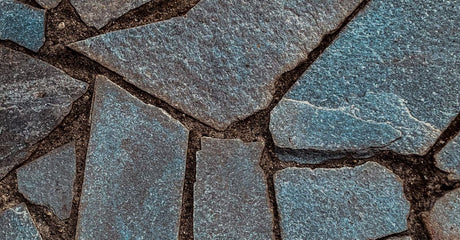 Flagstone Pavers for Canadian Backyards: Patterns, Base Prep, and Design Fit